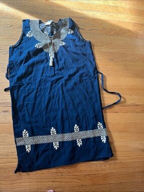 Sleeveless Tunic with Cream Embroidery Accents